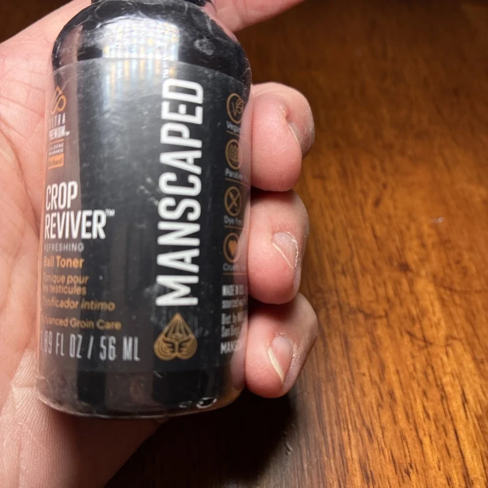 MANSCAPED® The Crop Preserver™ Refreshing Ball Toner 1.89 Ounces - Picture 2 of 10